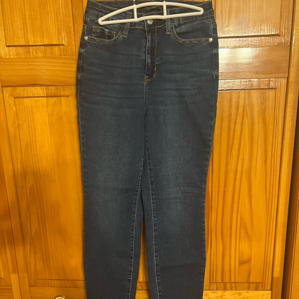 Brand, Judy blue boyfriend style dark blue size 5 or 27 waist 34 inseam